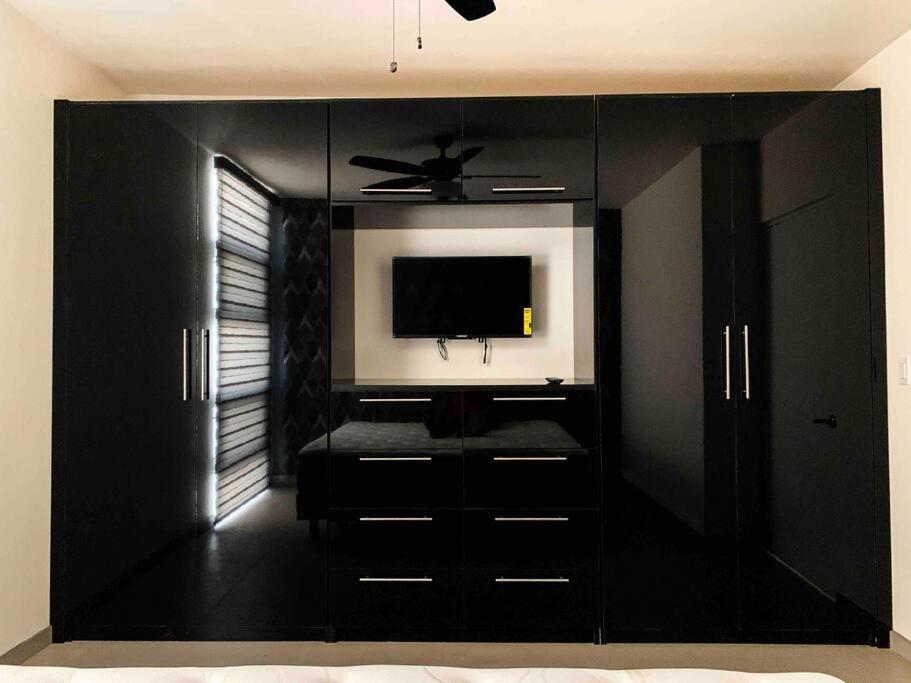 Casa Moderna Y Elegante En El Corazon De Ensenada! 빌라 외부 사진